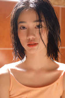 客厅乱H伦亲女小说
